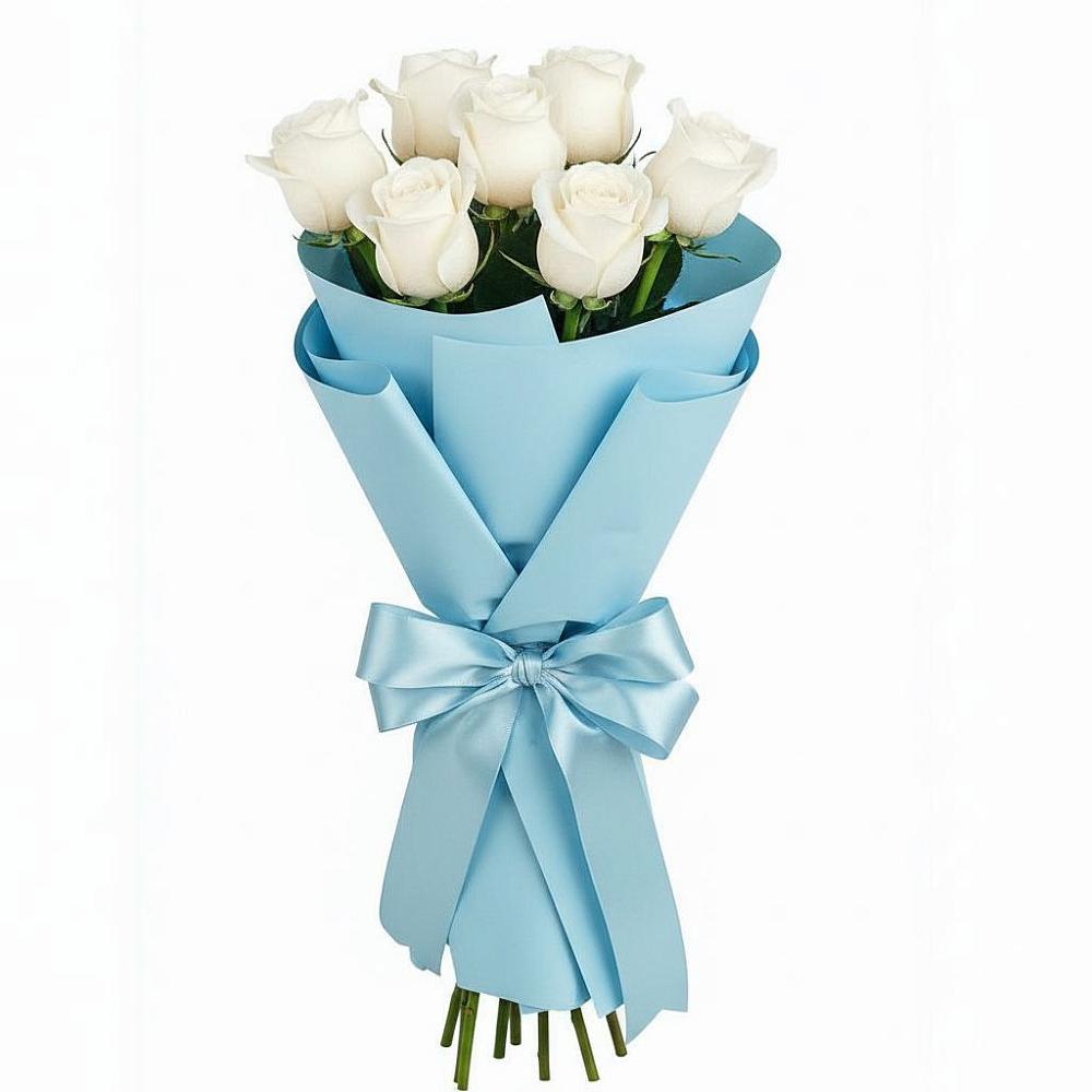 Букет 7 белых роз Проуд в Дербентской