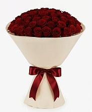 Букет 101 Бордовая роза Блэк Бакарра в Дербентской