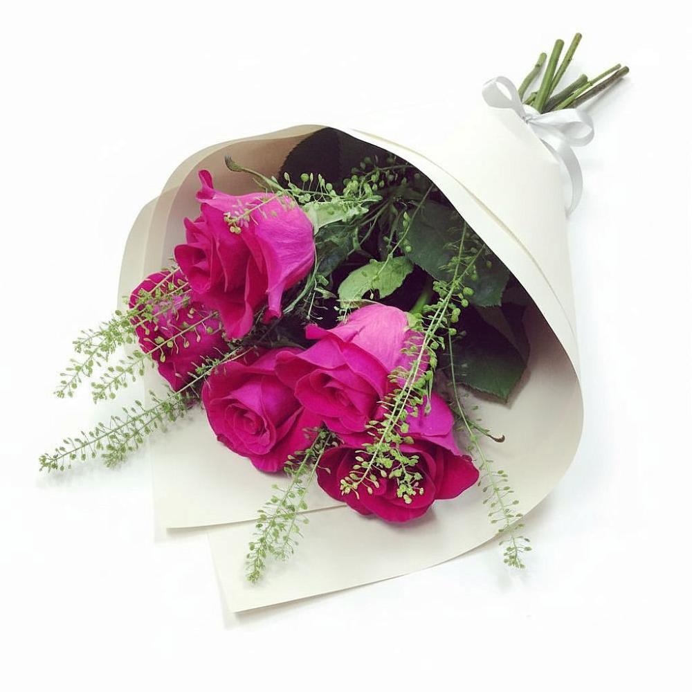 Букет цветов из: Розы в Дербентской