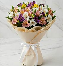 Букет цветов из:  Альстромерии в Дербентской