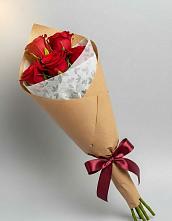Букет цветов из:  Розы в Дербентской