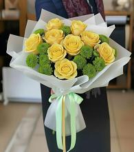 Букет цветов из:  Хризантемы и Розы #REPLACE_PRED# Дербентской