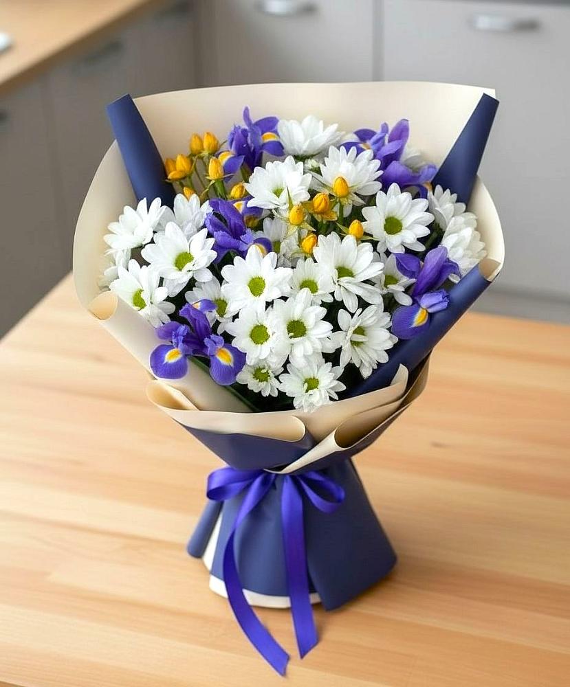 Букет цветов из: Розы, Ирисы и Хризантемы в Дербентской