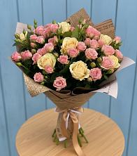 Букет цветов из:  Розы в Дербентской