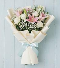 Букет цветов из:  Лилии в Дербентской