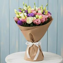 Букет цветов из:  Лизиантусы в Дербентской