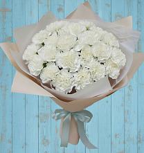 Букет цветов из:  Гвоздики в Дербентской