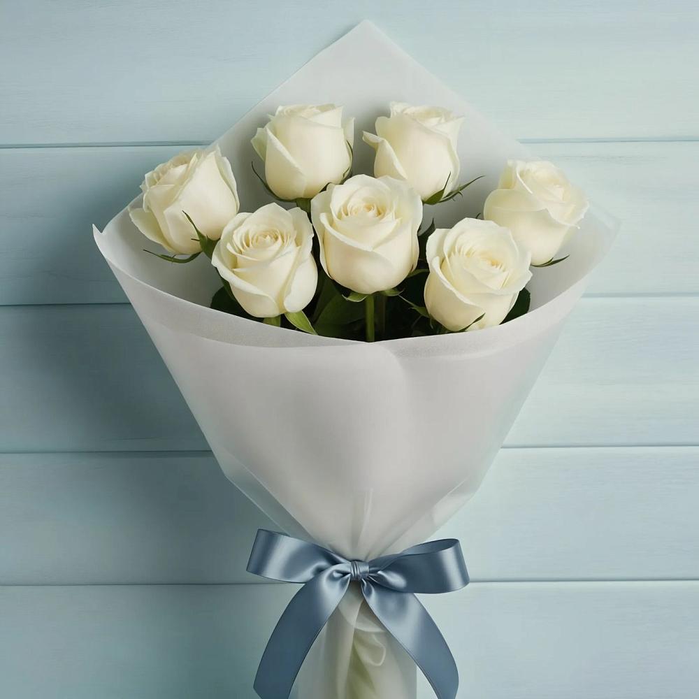 Букет 7 Белых роз Эдлесс Лав в Дербентской